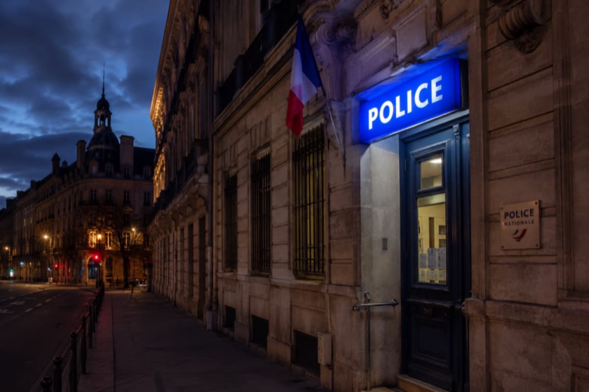 Avocat garde à vue Bordeaux — Intervention 24h/24