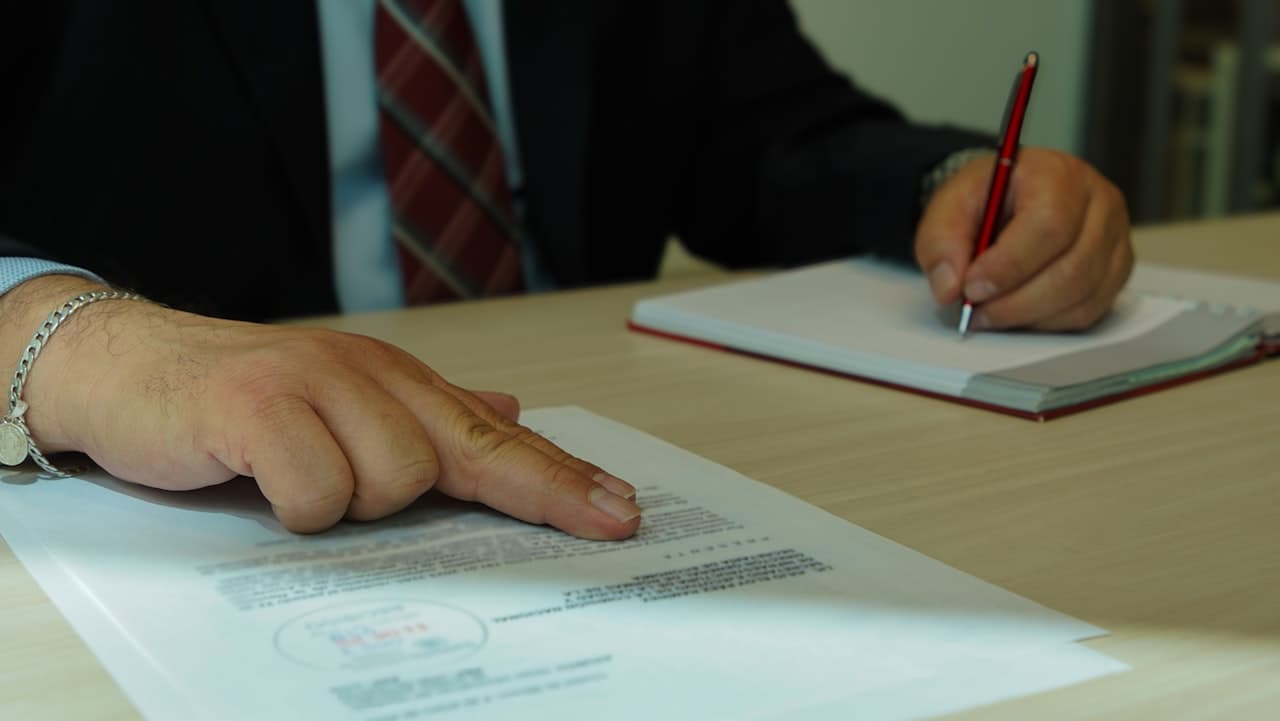 Signature d'un accord juridique — procédure de CRPC