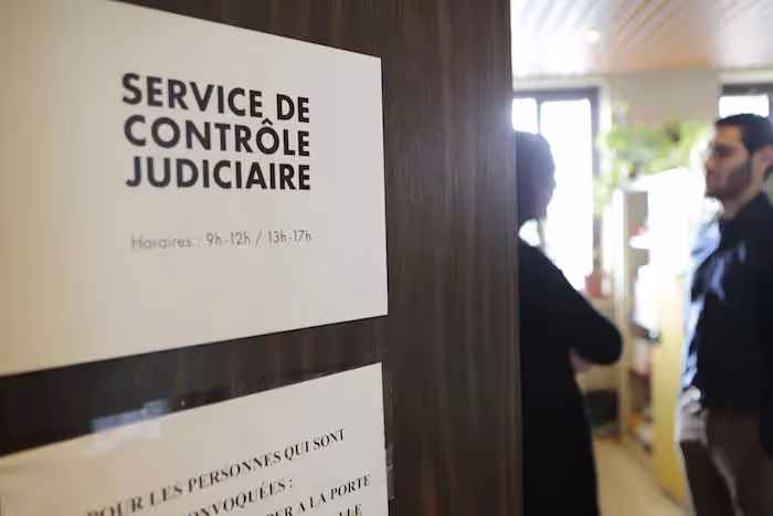 Détention provisoire ou contrôle judiciaire : quelles différences ?